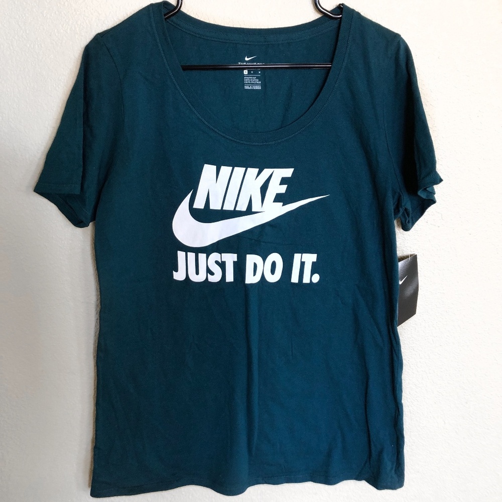 NWT NIKE The Nike Tee Midnight Turquoise